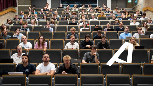 Collegezaal met studenten