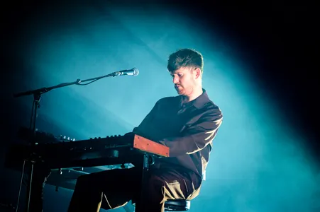 James Blake in de Bravo op Lowlands 2024