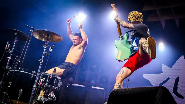 Slaves op Lowlands 2019