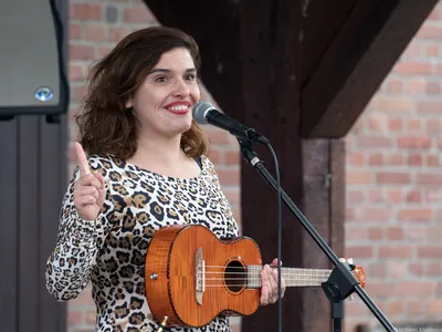 Nele Needs A Holiday - Festival De Oversteek 2020