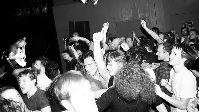 Thee Oh Sees krijgt veel energie terug van het publiek