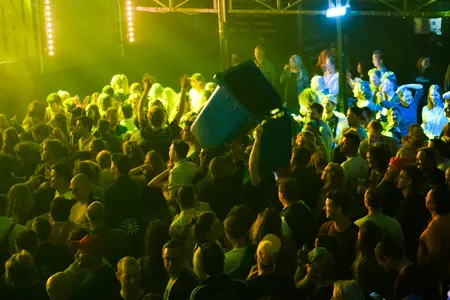 Shantel & Bucovina Club Orkestar op Paaspop 2022