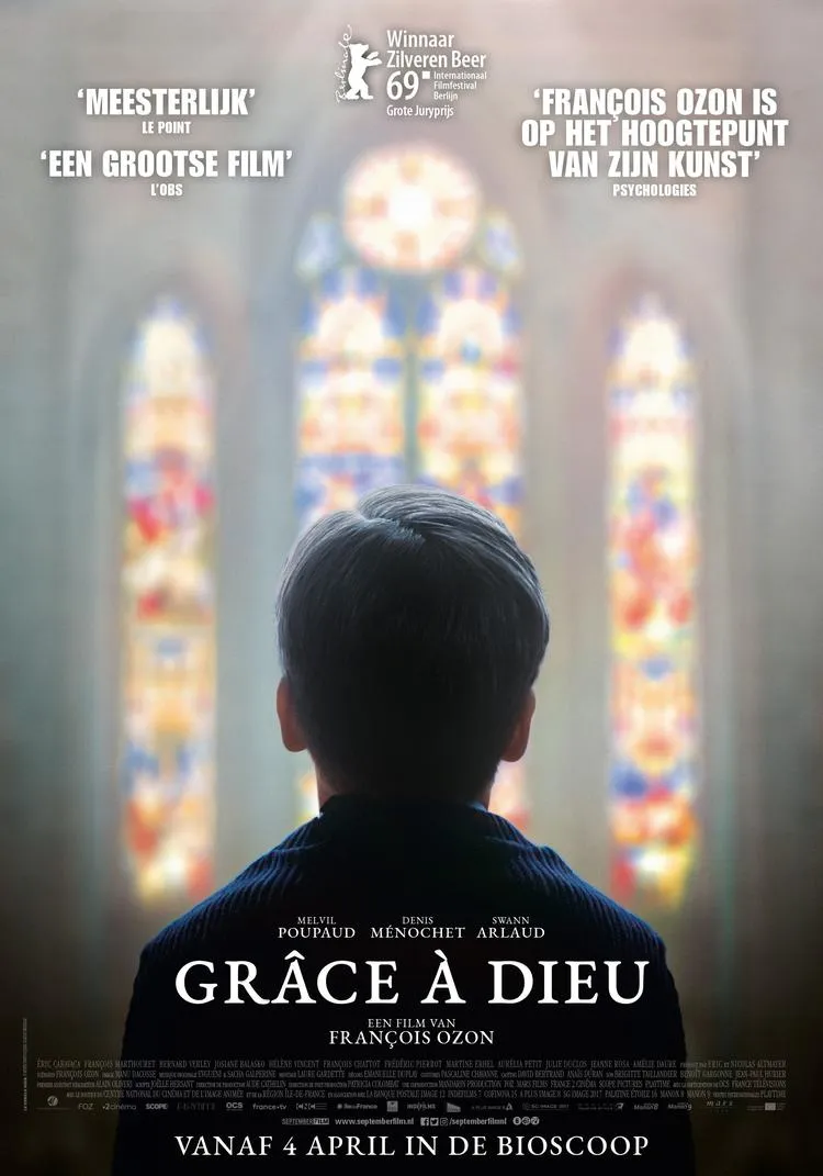 Grâce à Dieu poster