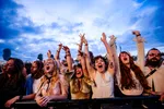 Publiek bij Florence + The Machine, live op Down The Rabbit Hole 2026