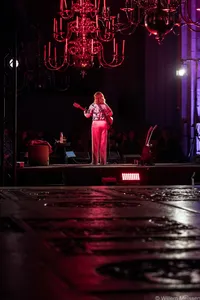 Anneke van Giersbergen