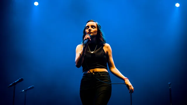 CHVRCHES op Lowlands 2016