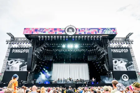 DI-RECT op het Mainstage tijdens Pinkpop 2023