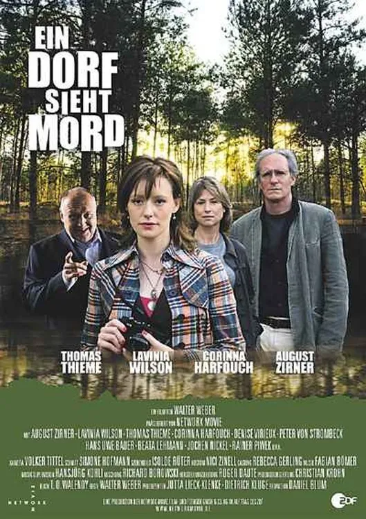 Ein Dorf sieht Mord poster