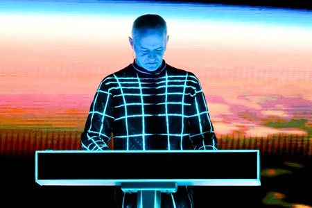 Kraftwerk in Klokgebouw Eindhoven