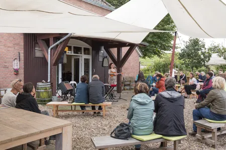 Nele Needs A Holiday - Festival De Oversteek 2020