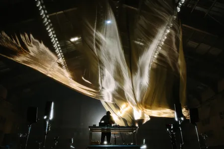 Djrum bij Einder op Amsterdam Dance Event 2026