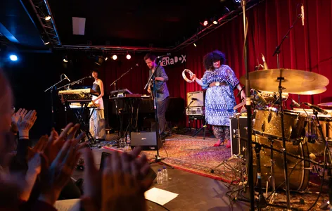 Meral Polat in Paradox