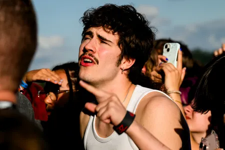 Publiek bij Mac DeMarco op Best Kept Secret 2026