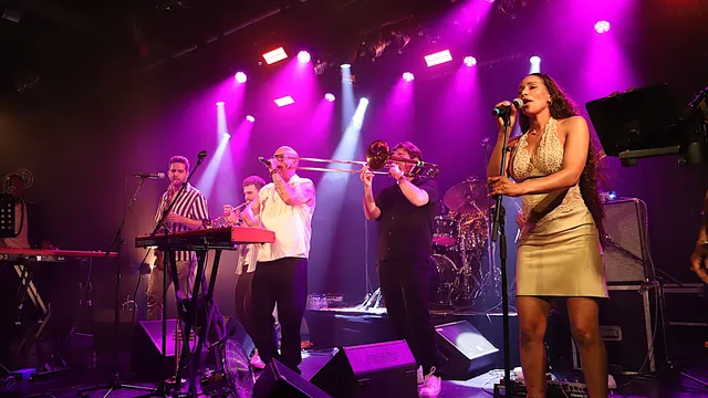 Philip Lassiter met band- overzicht