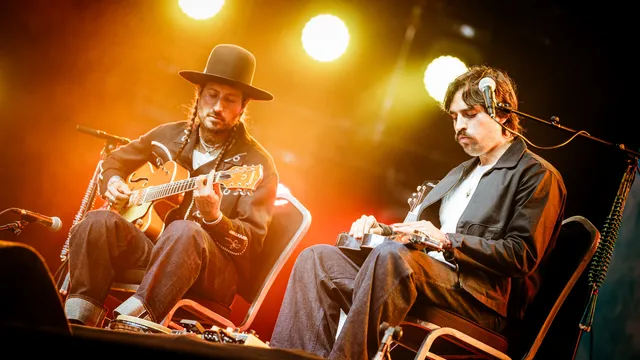 Hermanos Gutiérrez in de Alpha tijdens Lowlands 2026