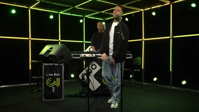Josbros bij 3voor12 radio