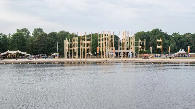 Welcome To the Village 2018 donderdag