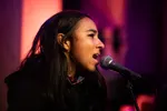 Anna Leone in de Lutherse Kerk tijdens Eurosonic 2019