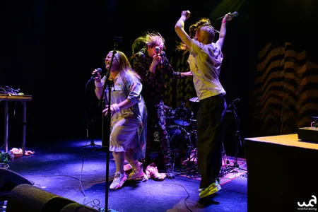 Muovipussi, Peel Slowly and See 2026