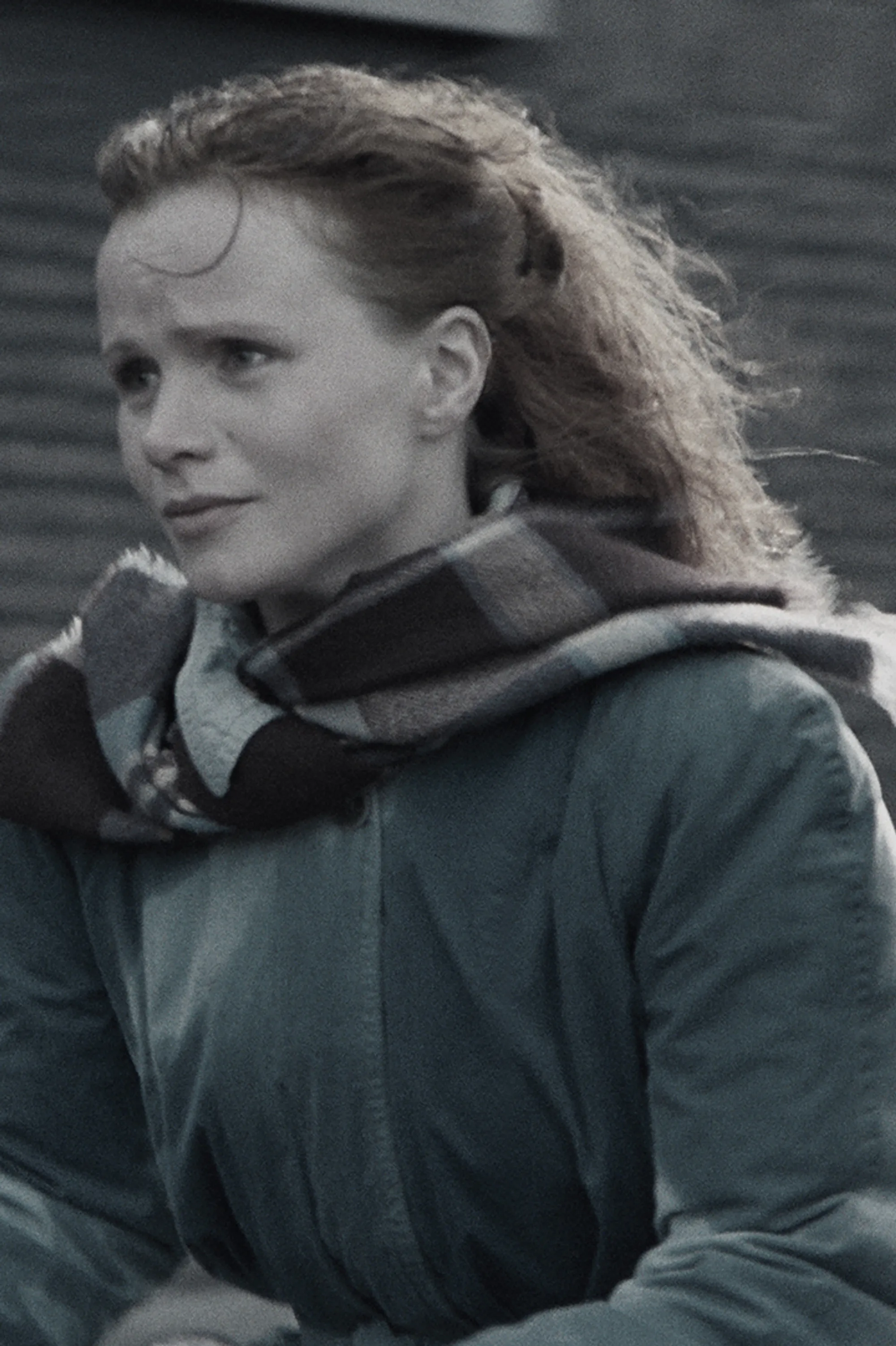 Renée Soutendijk als Hannie Schaft in de film Het meisje met het rode haar