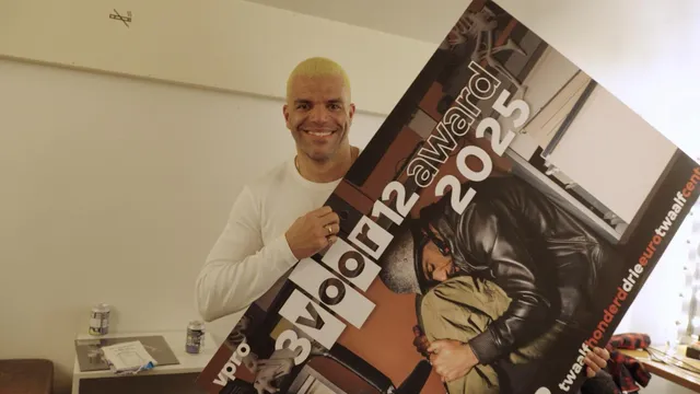 Sef met de prijs beste Nederlandse album van het jaar