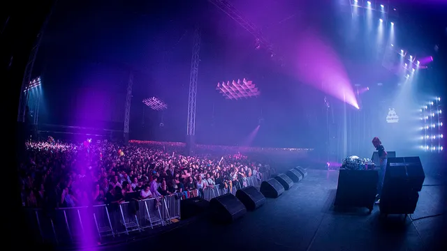 Peggy Gou in de India op Lowlands 2018