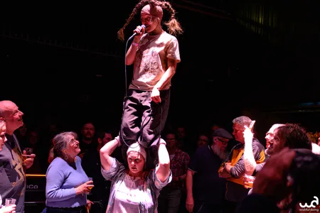 Muovipussi, Peel Slowly and See 2026