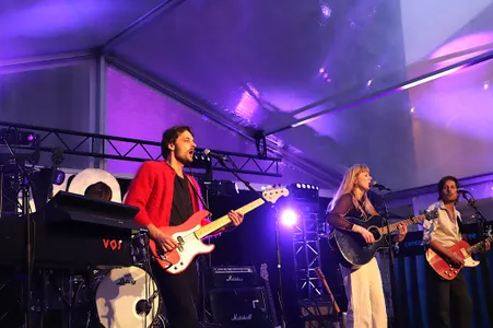 VOS band Centree 2026