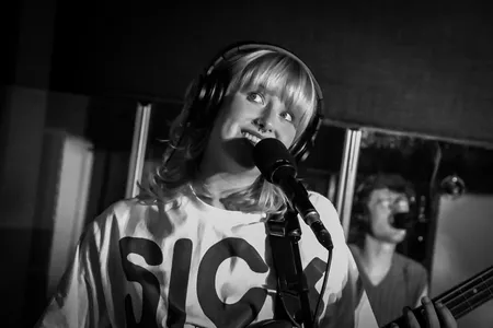 Mood Bored @ Volver Studio