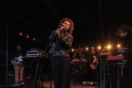 Elijah Waters op Motel Mozaique 2022