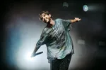 Oscar and the Wolf in de Alpha op Lowlands 2022
