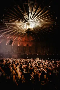 Armin van Buuren en Benwal in de Gashouder op Amsterdam Dance Event 2026