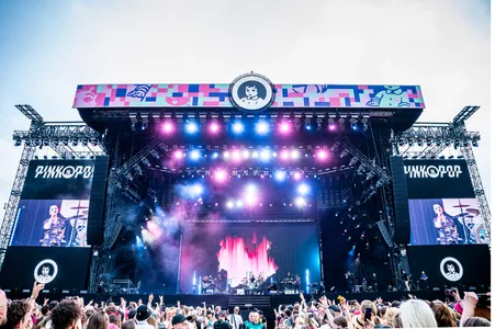 OneRepublic op het Mainstge tijdens Pinkpop 2023