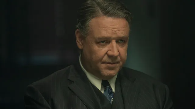 Russell Crowe in Unabomber