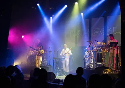 Tshegue - Upon the My-O-My