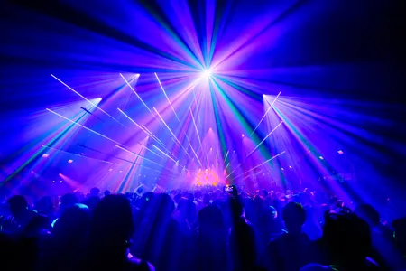 Dixon op DGTL in de Scheepsbouwloods tijdens ADE21