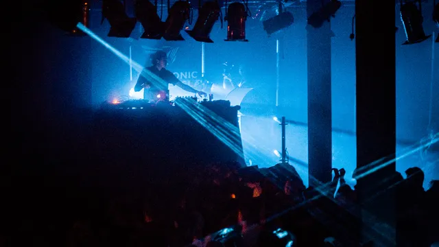 Applescal in Paradigm, Eurosonic 2016