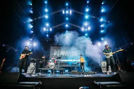 Klangstof live in de India op Lowlands 2022