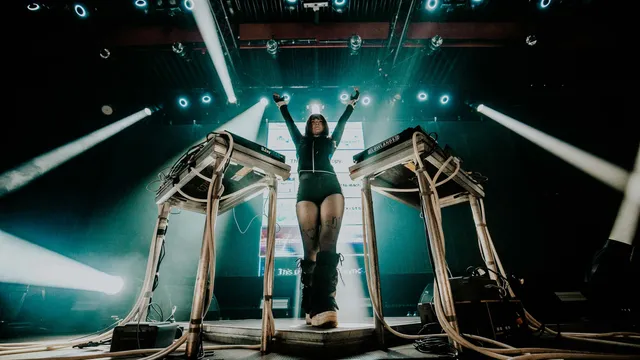 Ninajirachi op Lowlands 2026