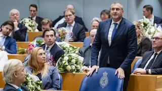 Politicus Markuszower wordt beëdigd in de Tweede Kamer
