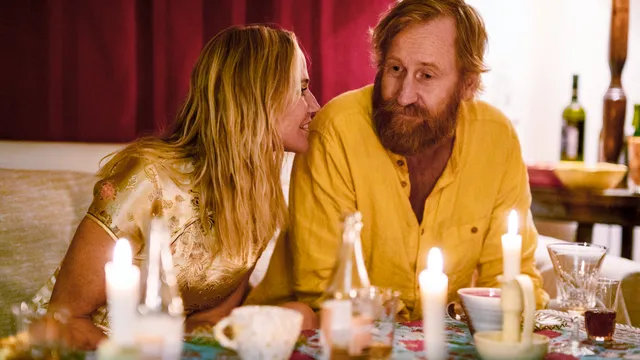 Lena (ANJA LUNDQVIST) en Göran (GUSTAF HAMMERSTEN)