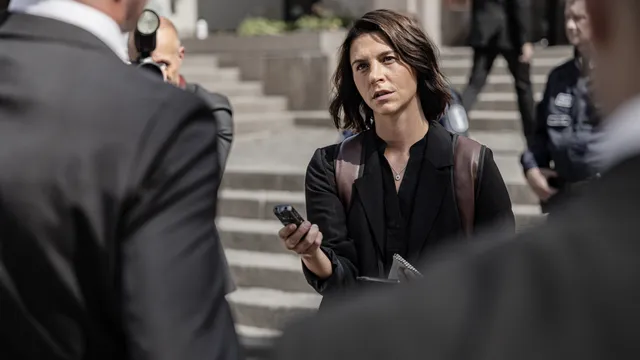 Kreeta Salminen als Katja Salonen