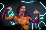 Kelly Lee Owens in de X-Ray op Lowlands 2022