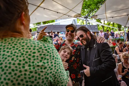 Bob Wayne & the Outlaw Carnies