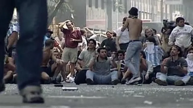 Protesten op straat in Argentinië, december 2001.