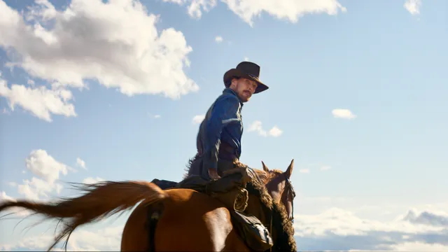 THE POWER OF THE DOG: BENEDICT CUMBERBATCH as PHIL BURBANK in THE POWER OF THE DOG.