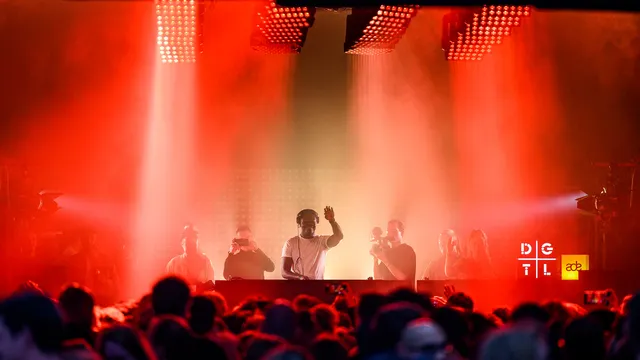 Philou Louzolo op DGTL in de Scheepsbouwloods tijdens ADE21