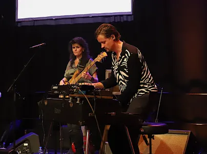 Zierikzee Jazz Festival zaterdag Eric Vloeimans' HOTSPOT! toetsenist Sjoerd van Eijk