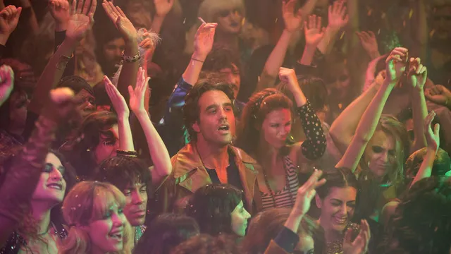 Bobby Cannavale in Vinyl