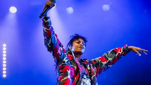 AlunaGeorge op Lowlands 2016
